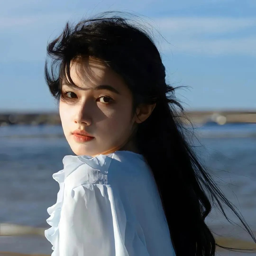 一首海阔天空，重返娱乐圈